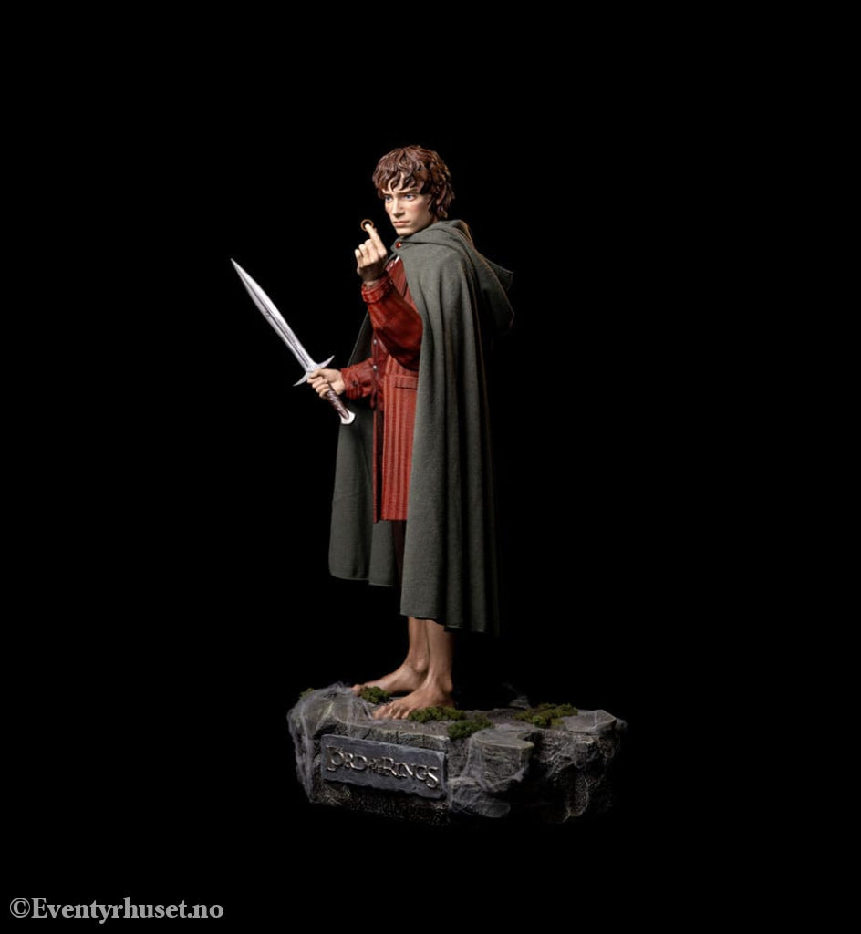 Lord of the Rings Life-Size Statue Frodo 152 cm Collectibles