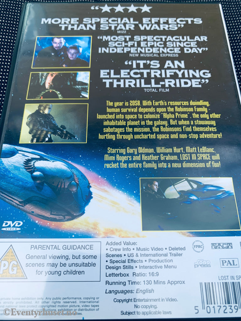 Lost in Space (1998). DVD.