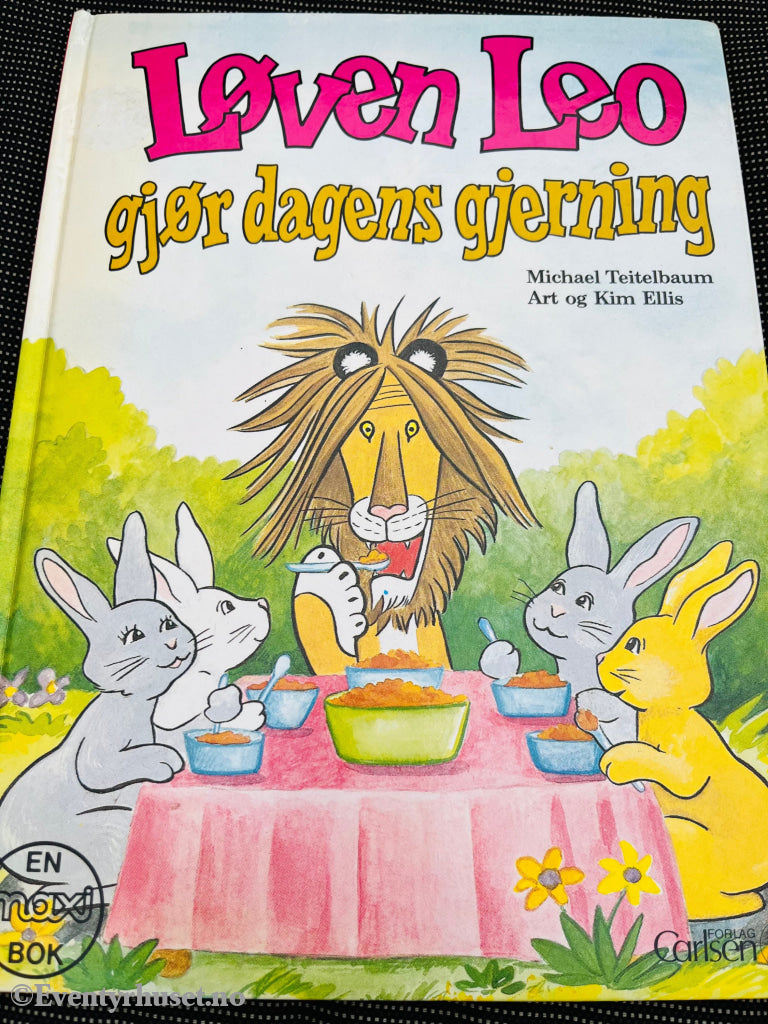 Løven Leo Gjør Dagens Gjerning. 1989/91. En Maxi Bok. Nb: Noe Skriblerier. Fortelling