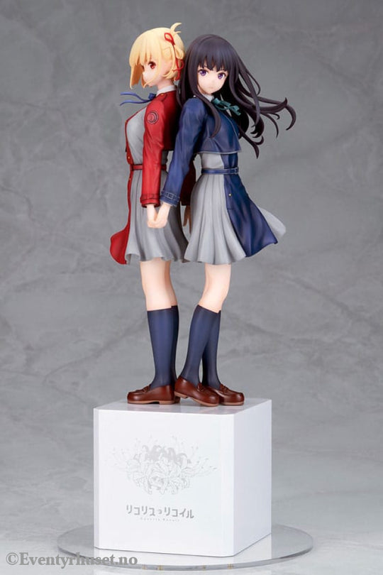 Lycoris Recoil PVC Statue 1/8 Chisato Nishikigi & Takina Inoue 30 cm Manga & Anime