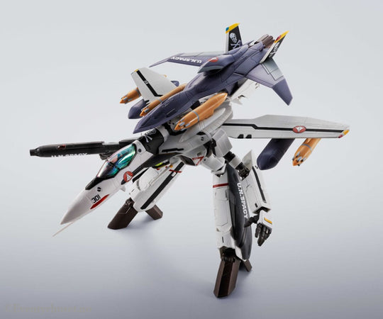 Macross 7 Hi-Metal R Action Figure VF-0S Phoenix (Roy Focker Use) & QF-2200D-B Ghost Set 14 cm Manga & Anime