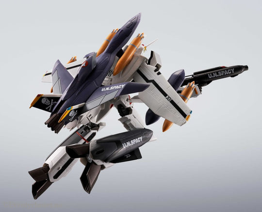 Macross 7 Hi-Metal R Action Figure VF-0S Phoenix (Roy Focker Use) & QF-2200D-B Ghost Set 14 cm Manga & Anime