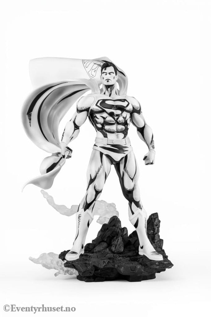 Man of Steel PX PVC Statue 1/8 SDCC 2024 Superman Black & White Version 36 cm Collectibles