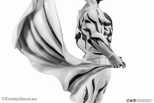 Man of Steel PX PVC Statue 1/8 SDCC 2024 Superman Black & White Version 36 cm Collectibles