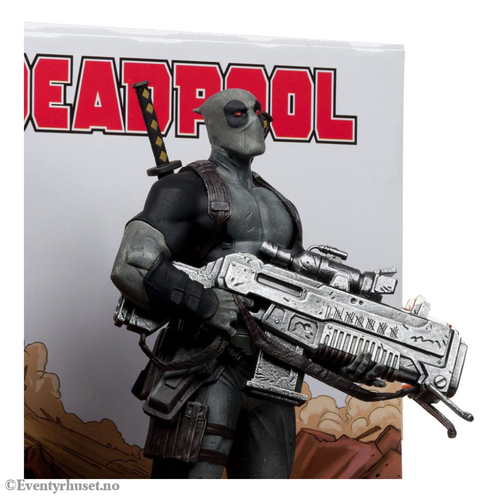 Marvel Collection PVC Statue 1/6 Deadpool (Deadpool #1)(Grey Suit Chase) 27 cm Toys