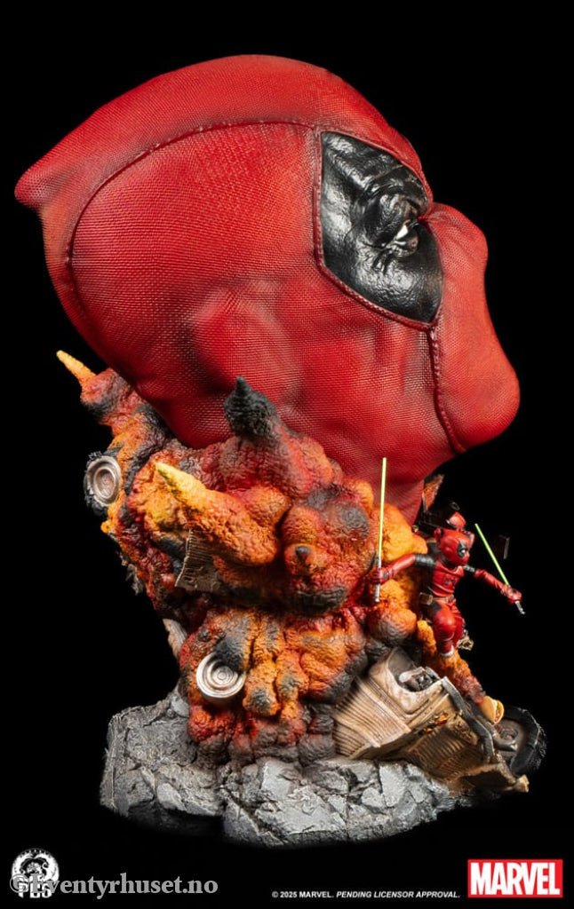 Marvel Fine Art Bust Deadpool 42 cm Collectibles