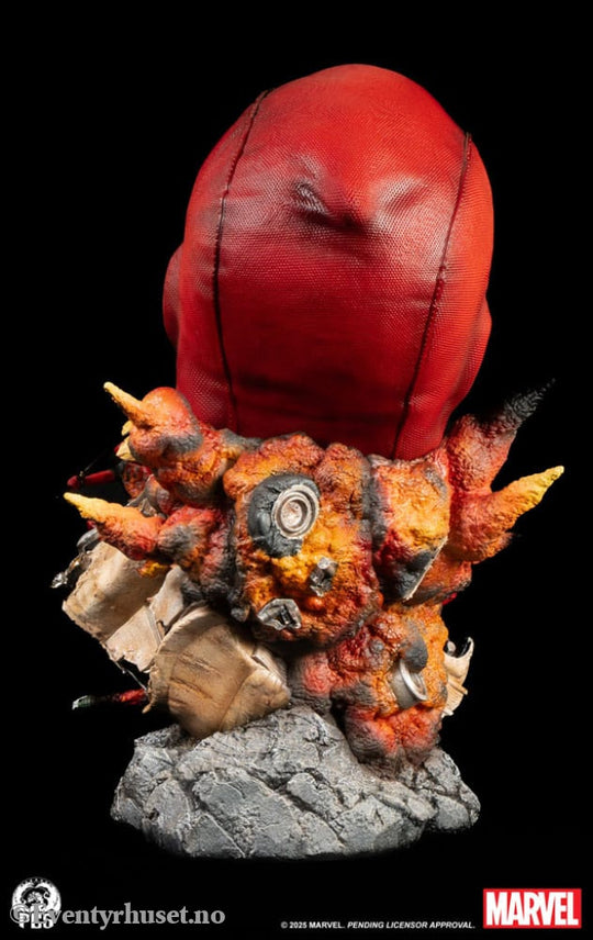 Marvel Fine Art Bust Deadpool 42 cm Collectibles