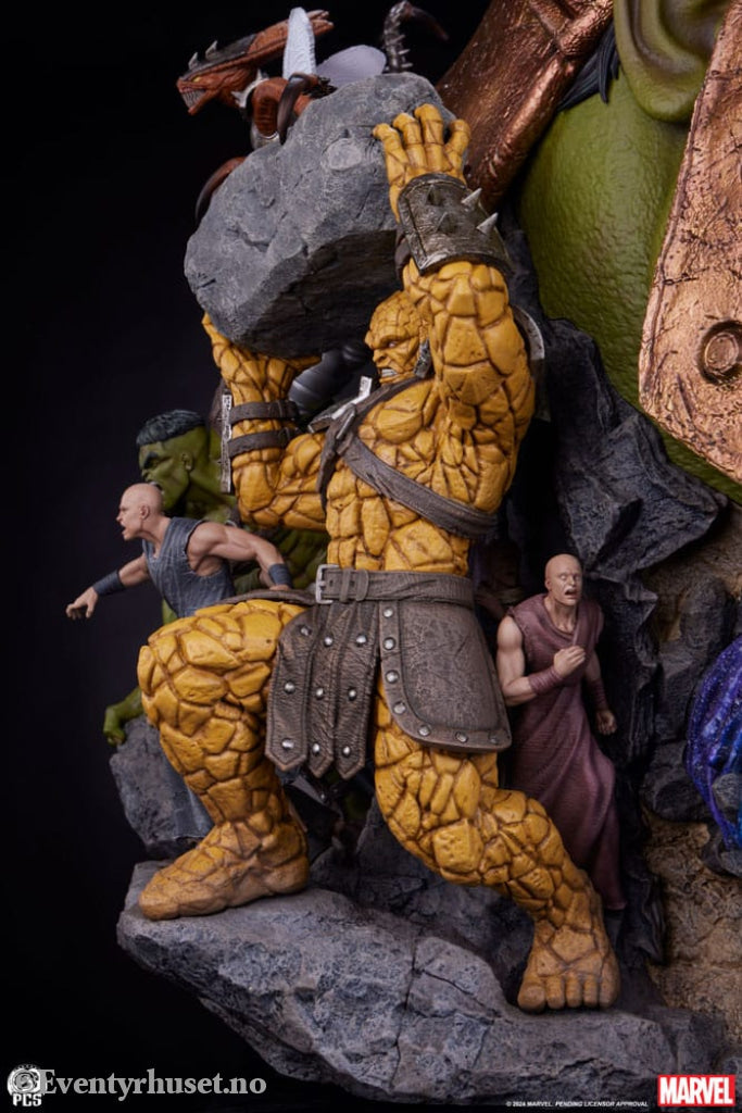 Marvel Fine Art Bust Planet Hulk 56 cm Collectibles