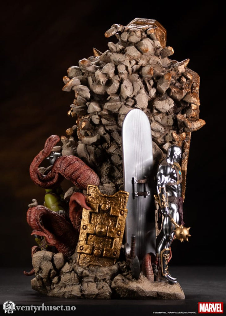 Marvel Fine Art Bust Planet Hulk 56 cm Collectibles