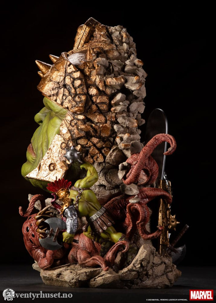 Marvel Fine Art Bust Planet Hulk 56 cm Collectibles