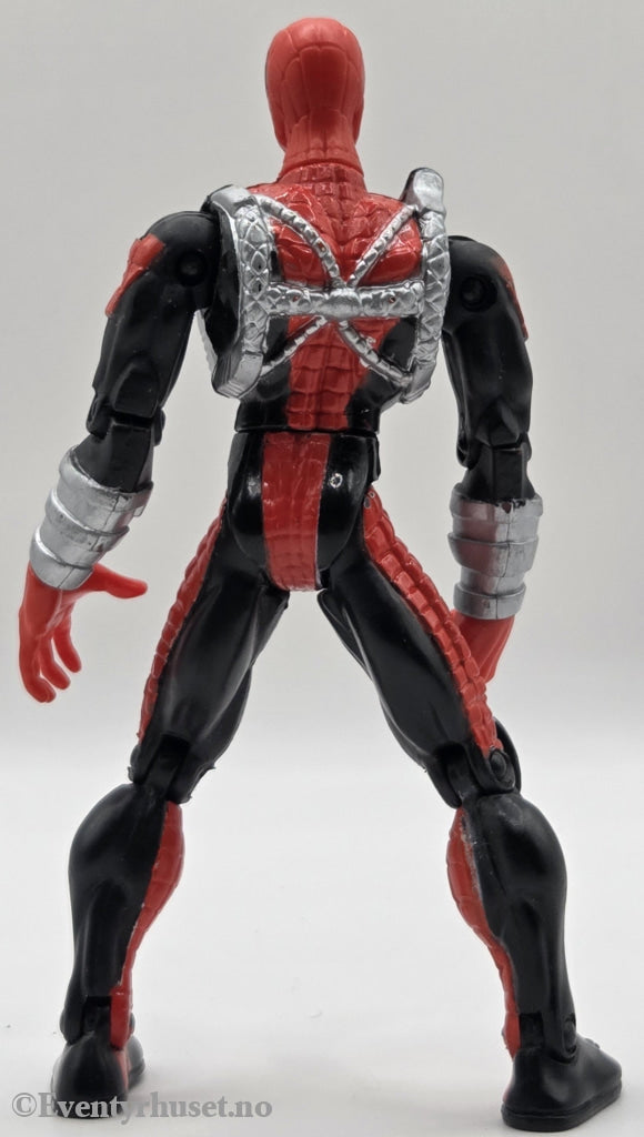 Marvel – Spider-Man (Black & Red Armor). ca. 2001. Actionfigur. Pent brukt.