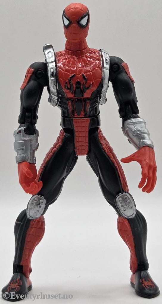 Marvel – Spider-Man (Black & Red Armor). ca. 2001. Actionfigur. Pent brukt.