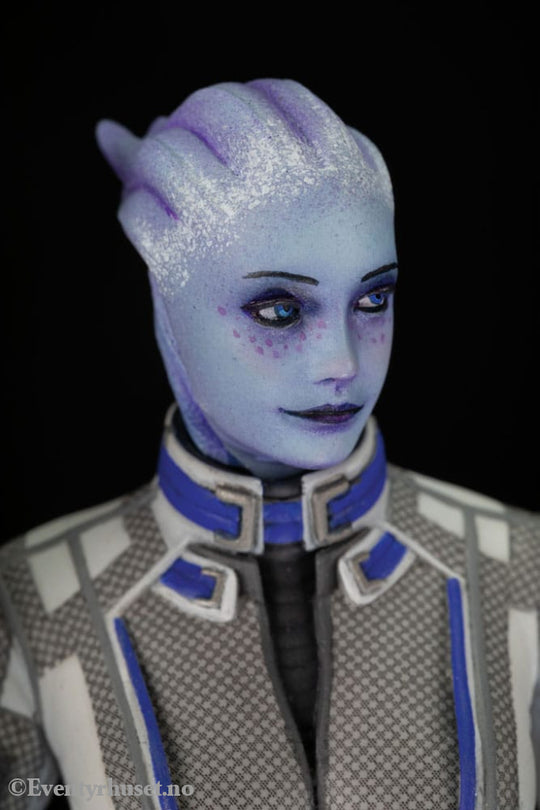 Mass Effect PVC Statue Liara T’Soni 22 cm Collectibles
