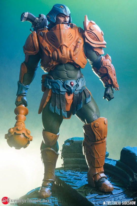 Masters of the Universe Legends Maquette Man-at-Arms 51 cm Collectibles