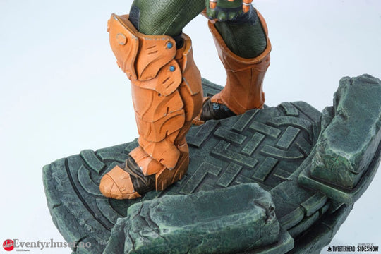 Masters of the Universe Legends Maquette Man-at-Arms 51 cm Collectibles