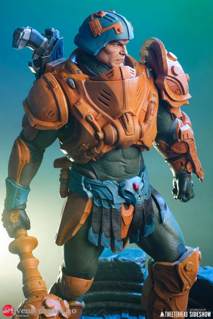 Masters of the Universe Legends Maquette Man-at-Arms 51 cm Collectibles