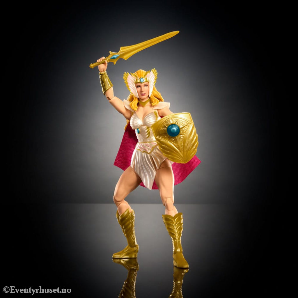 Masters of the Universe New Eternia Action Figure She-Ra 18 cm Toys