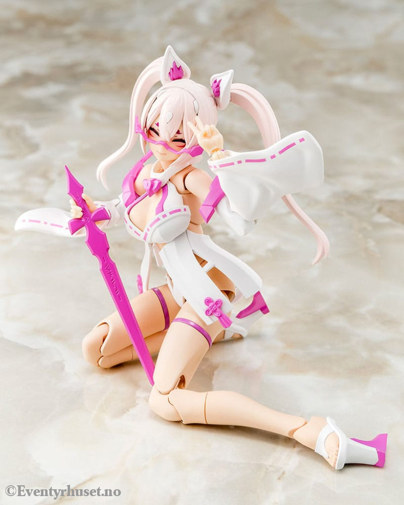 Megami Device Plastic Model Kit 1/1 Asra Nine-Tails Matsuri 14 cm Manga & Anime