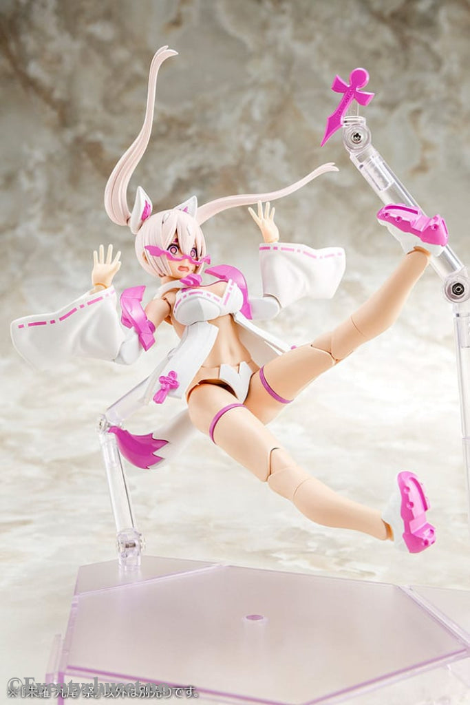Megami Device Plastic Model Kit 1/1 Asra Nine-Tails Matsuri 14 cm Manga & Anime