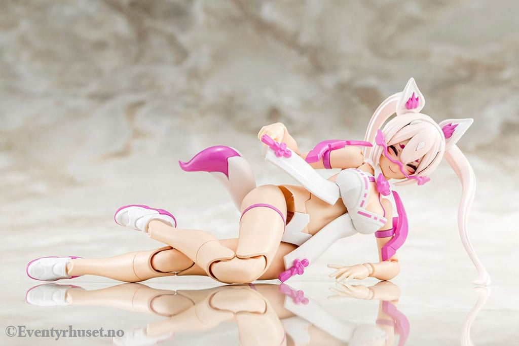 Megami Device Plastic Model Kit 1/1 Asra Nine-Tails Matsuri 14 cm Manga & Anime
