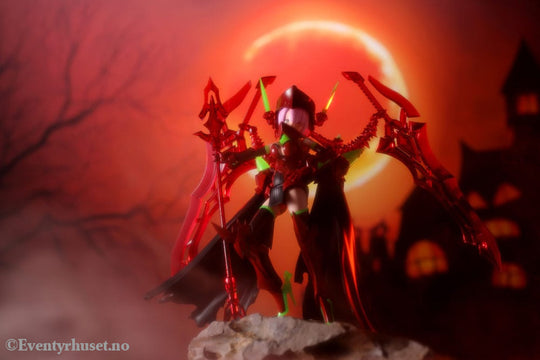 Megami Device Plastic Model Kit 1/1 Bullet Knights Executioner Hell Blaze 15 cm Manga & Anime