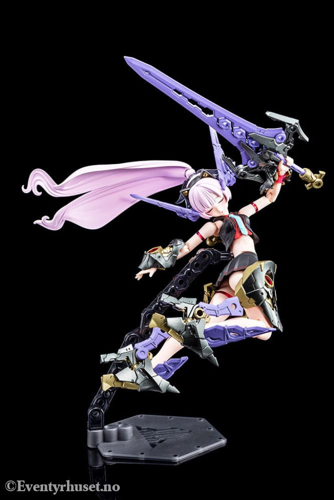 Megami Device Plastic Model Kit 1/1 Buster Doll Paladin Darkness Claw 17 cm Manga & Anime