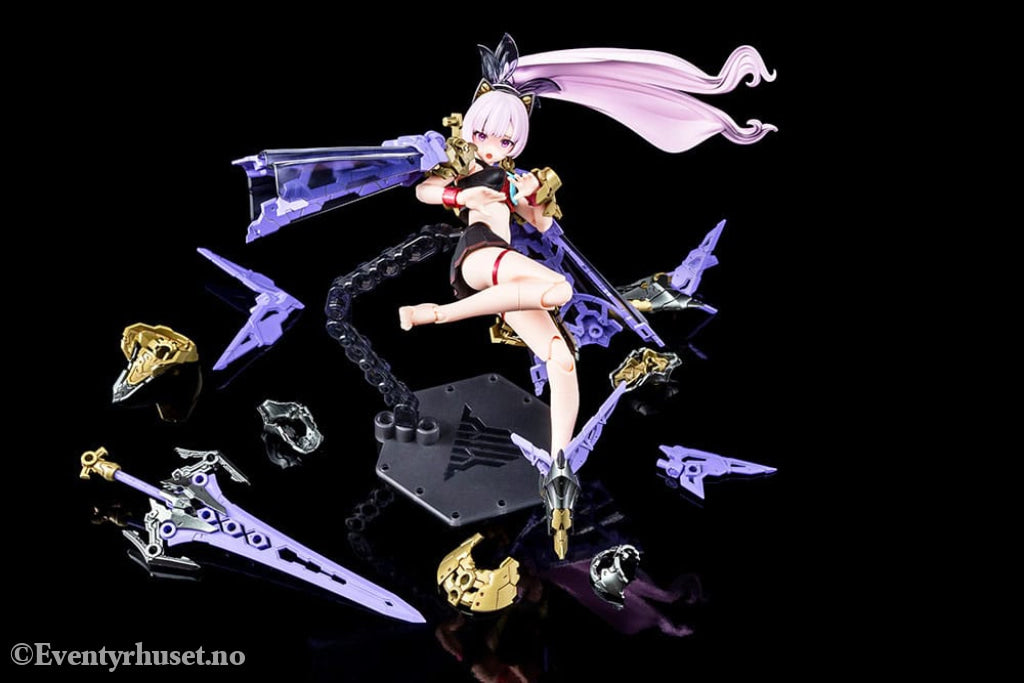 Megami Device Plastic Model Kit 1/1 Buster Doll Paladin Darkness Claw 17 cm Manga & Anime