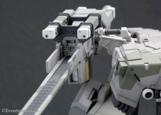 Metal Gear Solid Plastic Model Kit 1/100 Metal Gear Rex 22 cm Manga & Anime