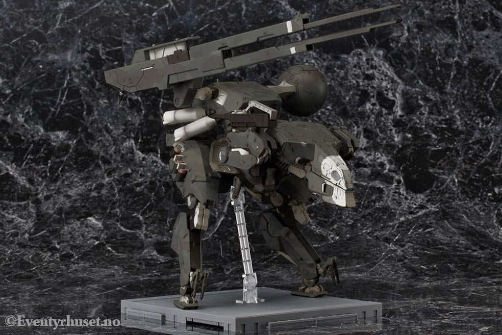 Metal Gear Solid V Plastic Model Kit 1/100 Metal Gear Sahelanthropus Black Ver. 36 cm Manga & Anime