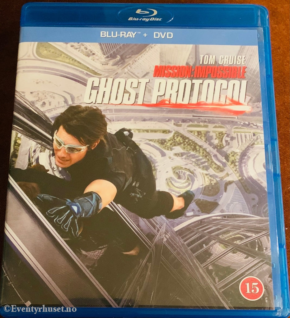 Mission Impossible - Ghost Protocol. 2011. Blu-Ray + Dvd. Blu-Ray Disc