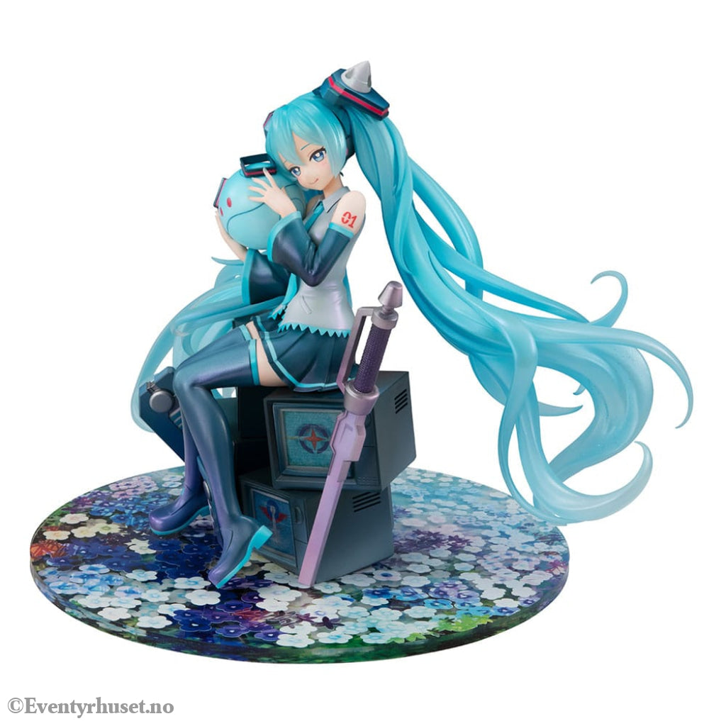 Mobile Suit Gundam x Hatsune Miku Lucrea PVC Statue Hatsune Miku x OO Gundam 45th Anniversary 17 cm Manga & Anime