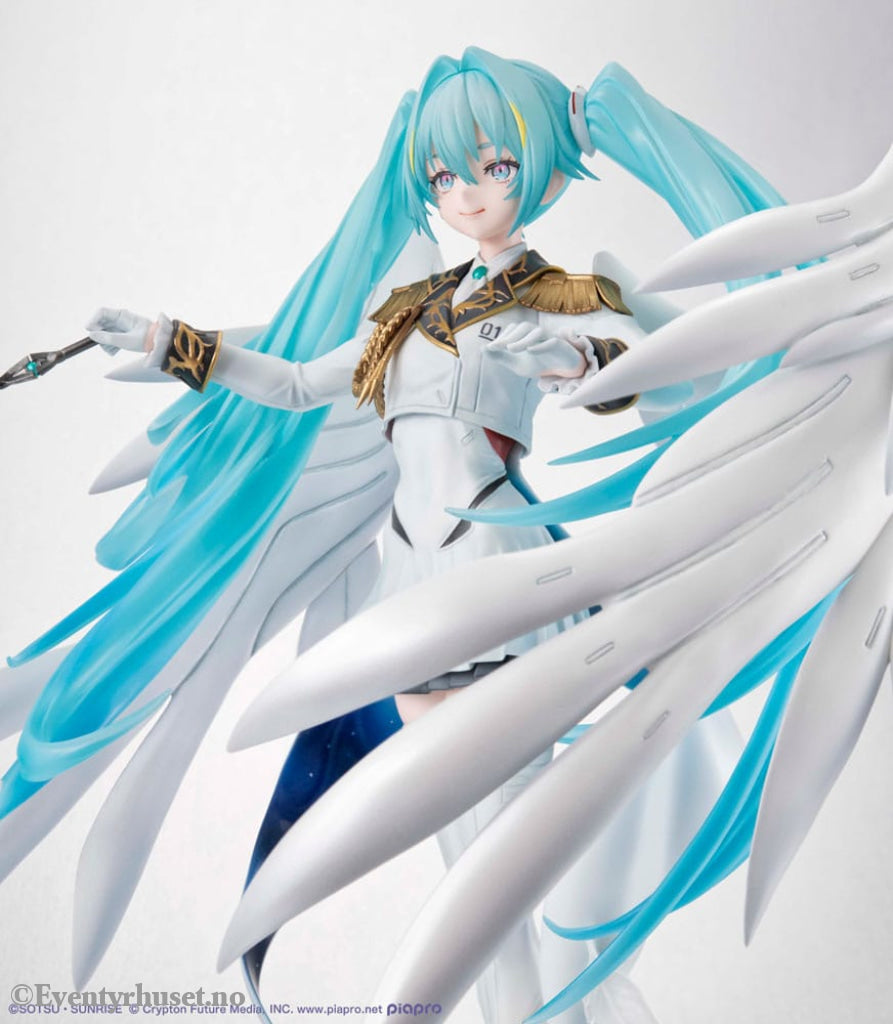 Mobile Suit Gundam x Hatsune Miku Lucrea PVC Statue Hatsune Miku x Wing Gundam Zero EW 45th Anniversary 27 cm Manga &