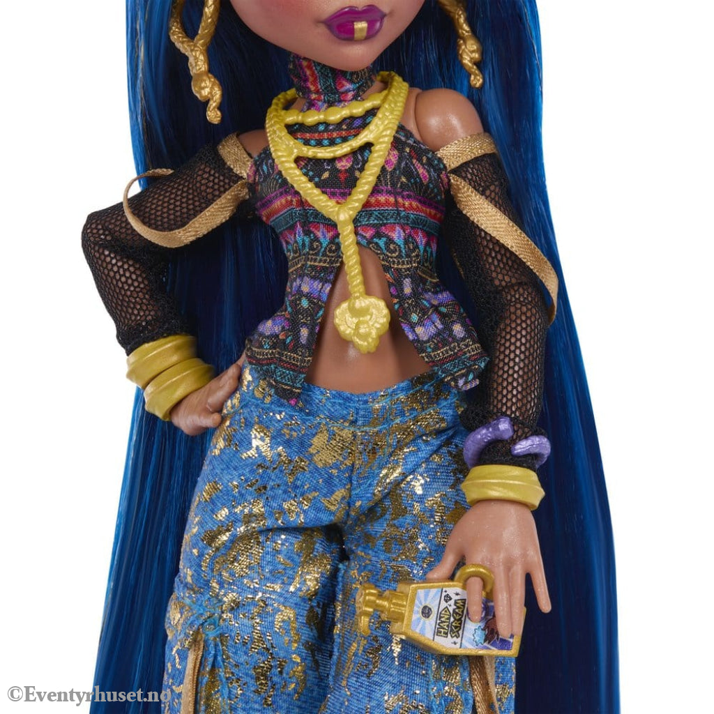 Monster High Doll Cleo de Nile Toys