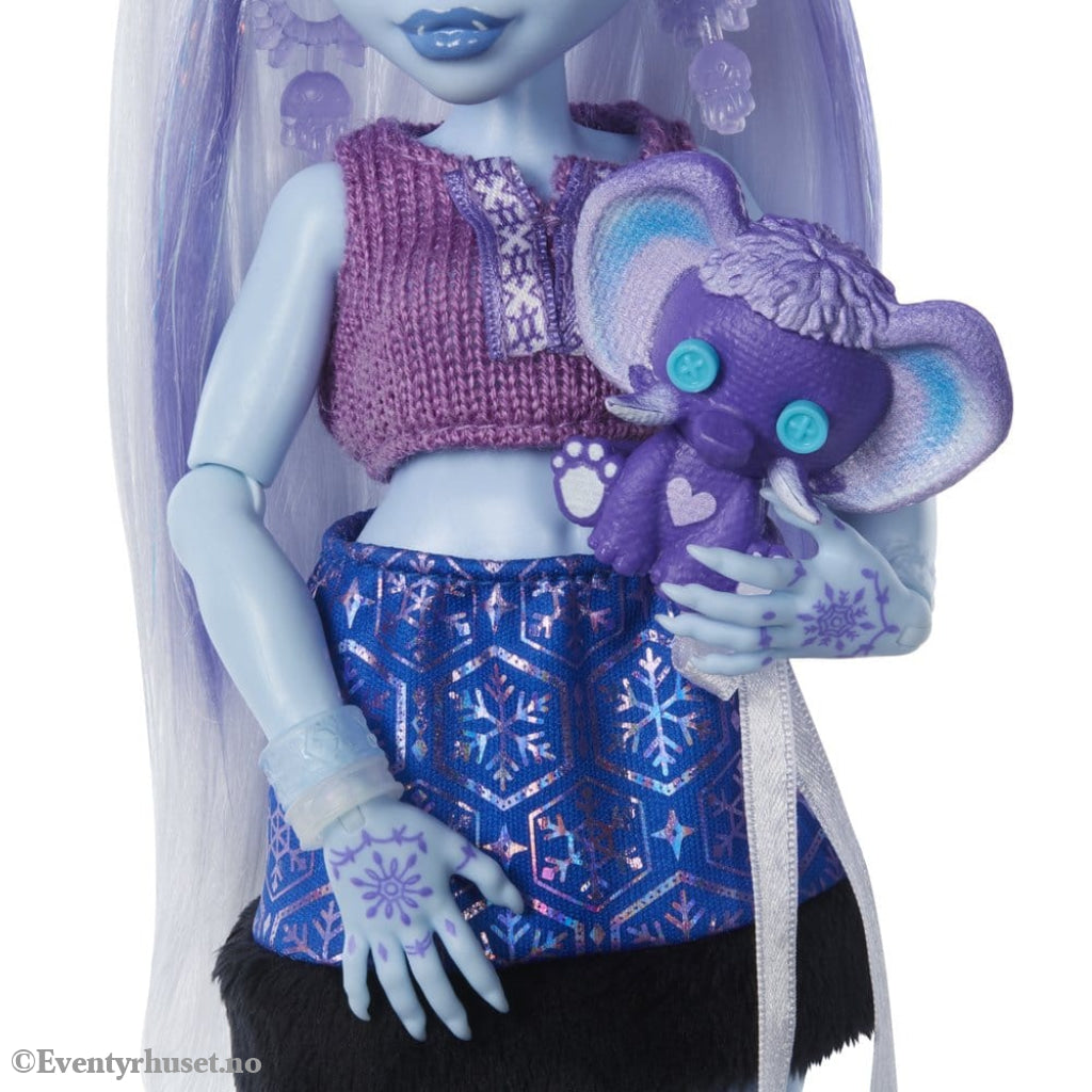 Monster High Self-Scare Secrets Doll Abbey Bominable Toys