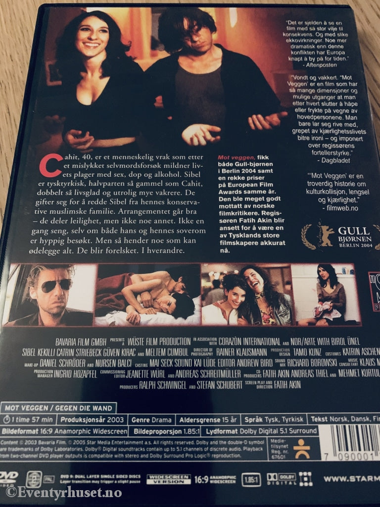 Mot Veggen. 2003. Dvd. Dvd
