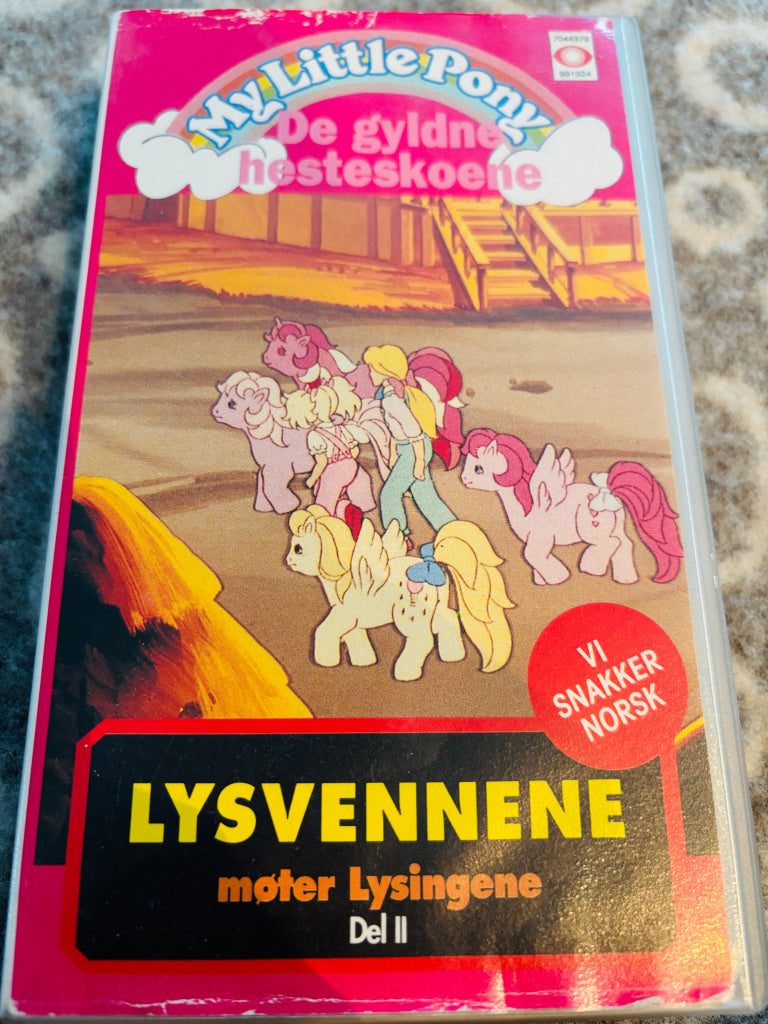 My Little Pony. Vol. 2. De gyldne hesteskoene / Lysvennene møter Lysingene. 1993. VHS. VHS