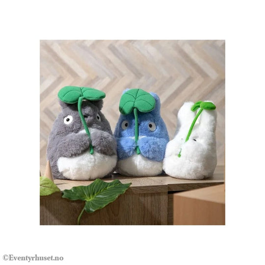 My Neighbor Totoro Nakayoshi Plush Figure Big Totoro with leaf 21 cm Manga & Anime