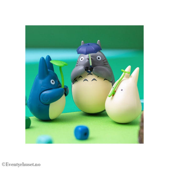 My Neighbor Totoro Round Bottomed Figurine Mid Totoro with leaf 6 cm Manga & Anime