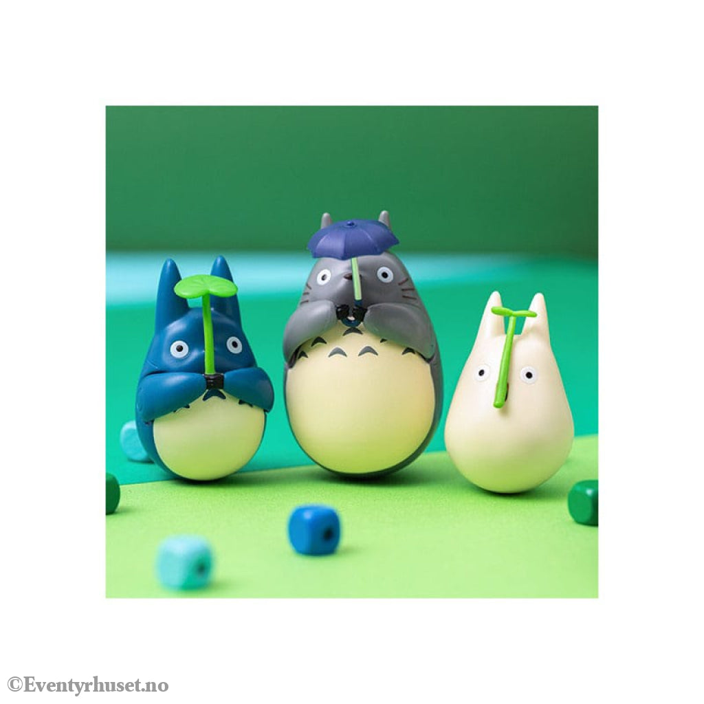 My Neighbor Totoro Round Bottomed Figurine Mid Totoro with leaf 6 cm Manga & Anime
