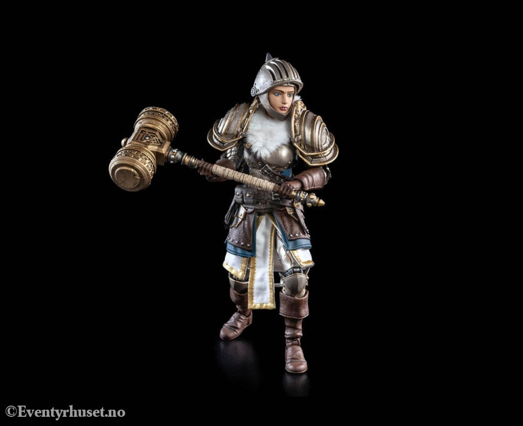 Mythic Legions Horror of Einsamall Actionfigur Commander Igraine Toys