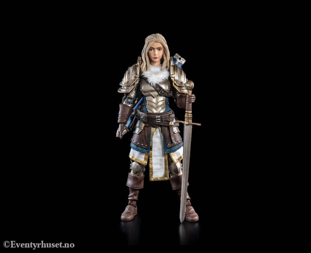 Mythic Legions Horror of Einsamall Actionfigur Commander Igraine Toys