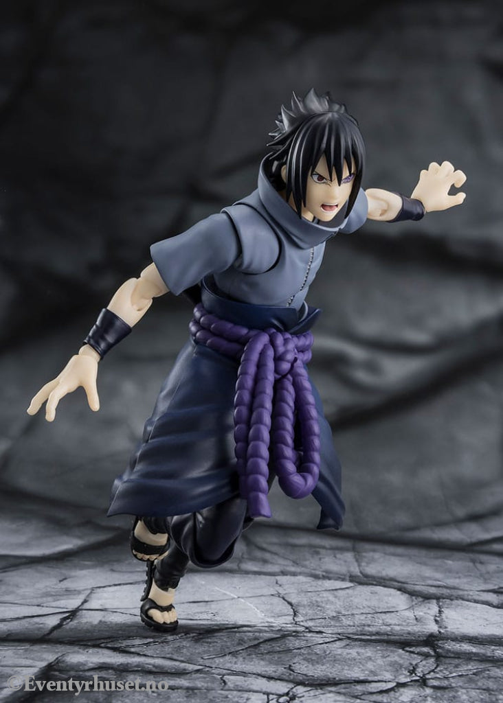Naruto S.H.Figuarts Action Figure Sasuke Uchiha Solitary Shinobi 15 cm Manga & Anime