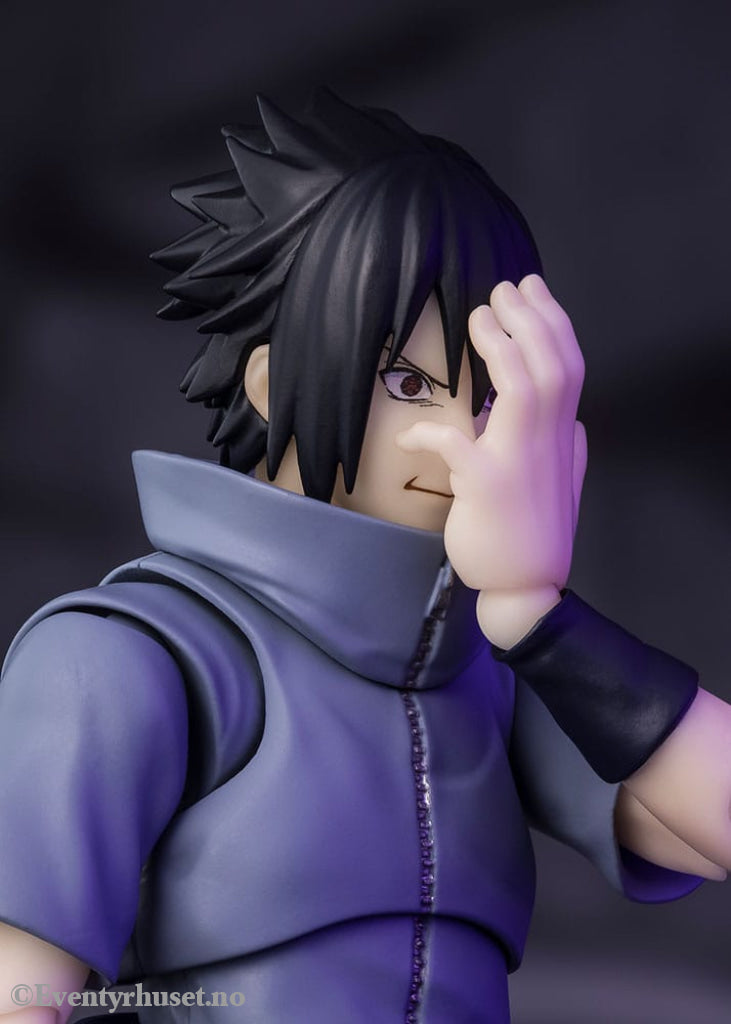 Naruto S.H.Figuarts Action Figure Sasuke Uchiha Solitary Shinobi 15 cm Manga & Anime