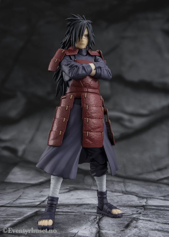 Naruto Shippuden S.H.Figuarts Action Figure Madara Uchiha Legend of Darkness 17 cm Manga & Anime