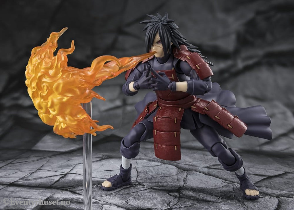Naruto Shippuden S.H.Figuarts Action Figure Madara Uchiha Legend of Darkness 17 cm Manga & Anime