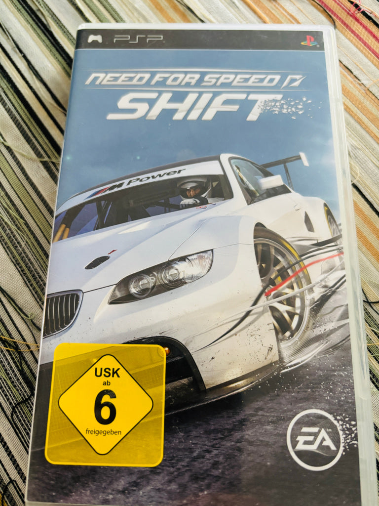 Need for Speed Shift. PSP.