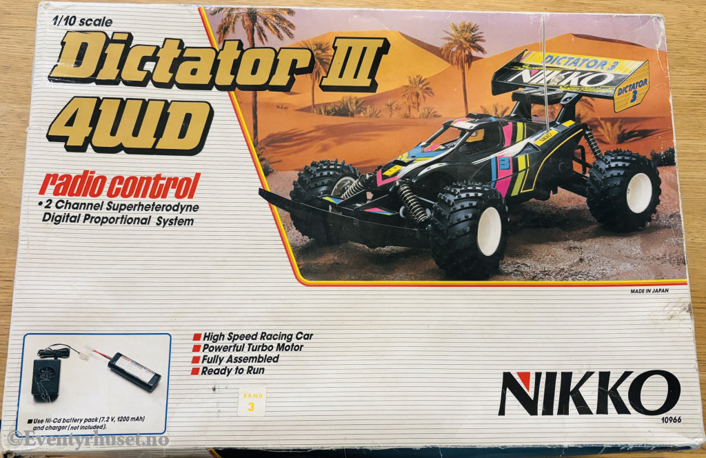 Nikko Dictator III 4WD Radiostyrt Bil (ca. 1988). I eske og med norsk kvittering. Pent brukt.
