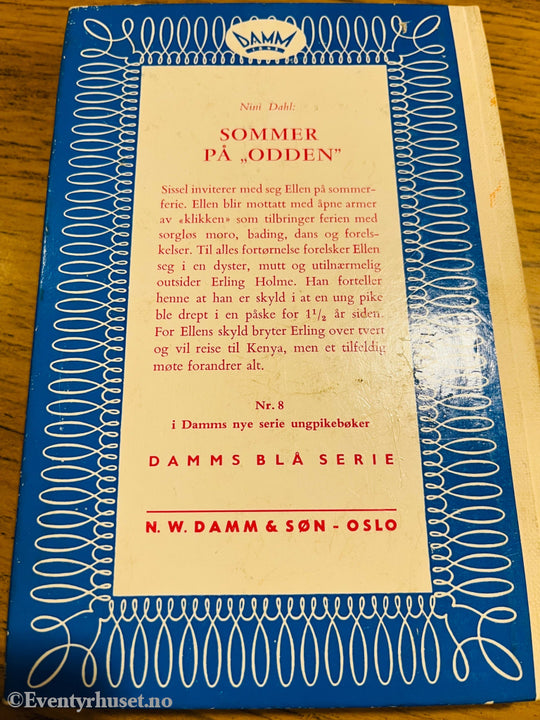 Nini Dahl. Sommer på Odden. Bok.