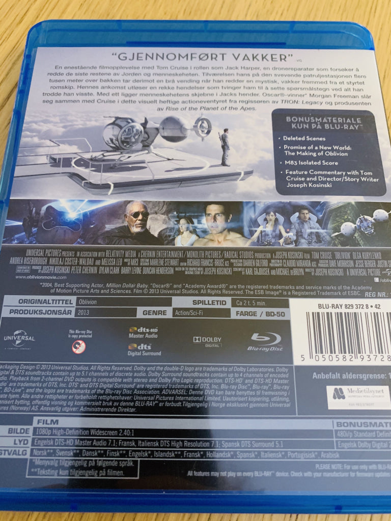 Oblivion. Blu Ray. Blu-Ray Disc