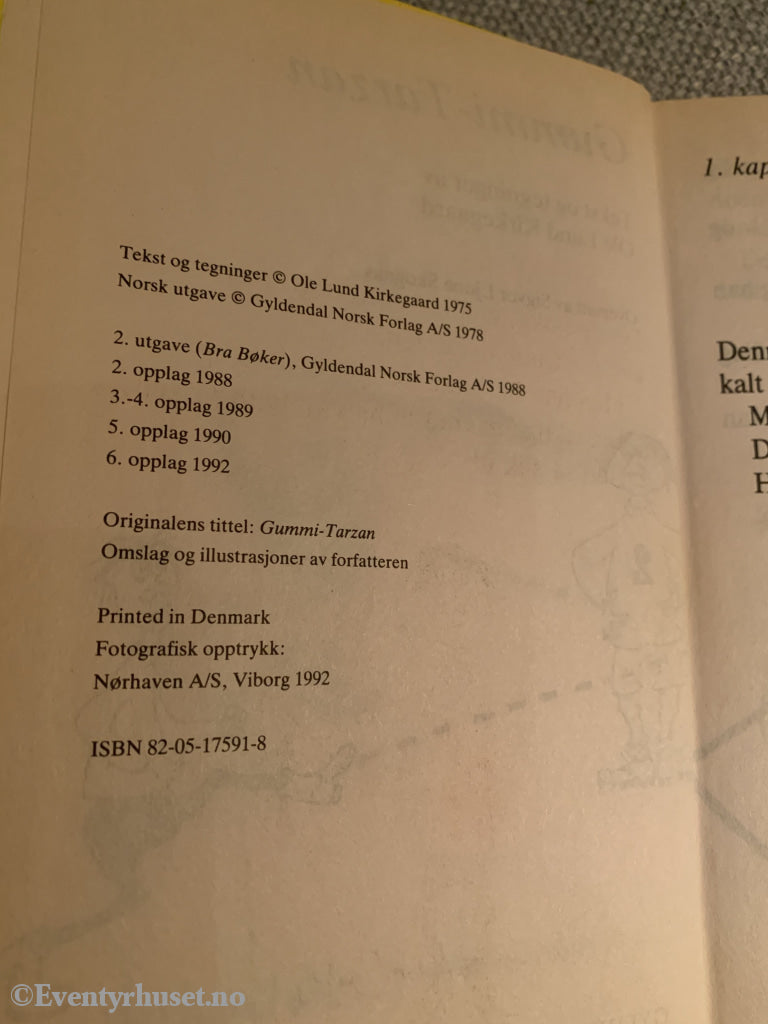 Ole Lund Kirkegaard. 1975/92. Gummi-Tarzan. Fortelling